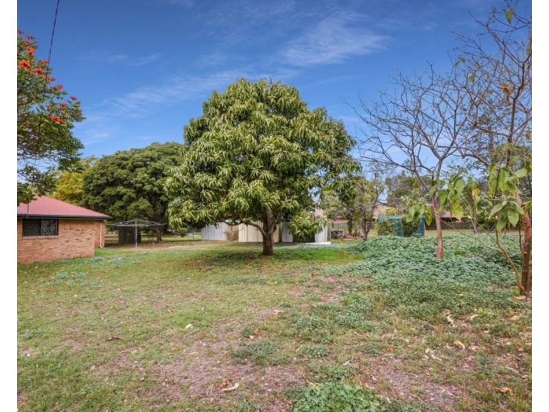 10 Jones Road, Withcott QLD 4352