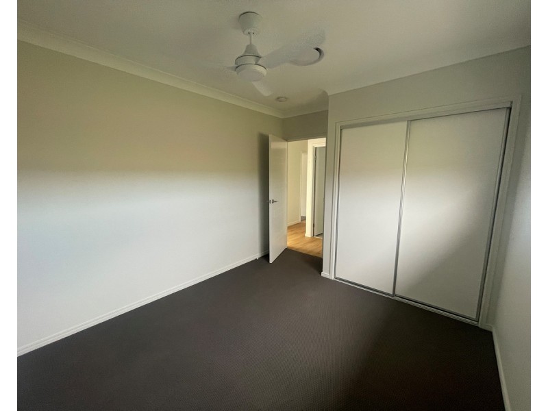 25 Aquila Drive, Meringandan West QLD 4352