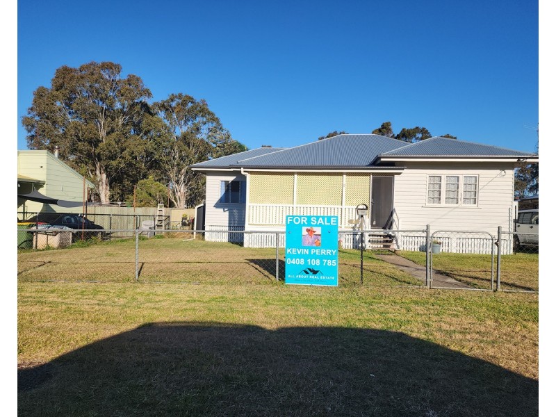 5 John Street, Crows Nest QLD 4355