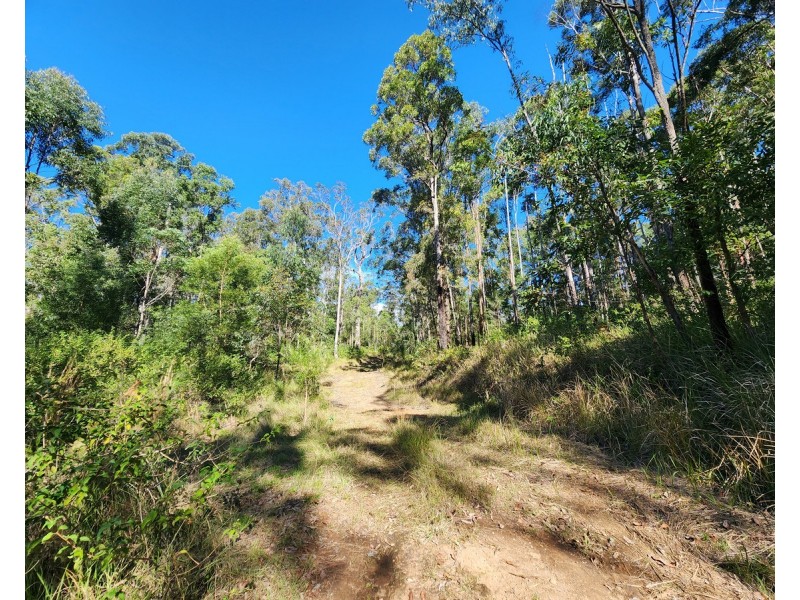 1 Seventeen Mile Road, Ravensbourne QLD 4352