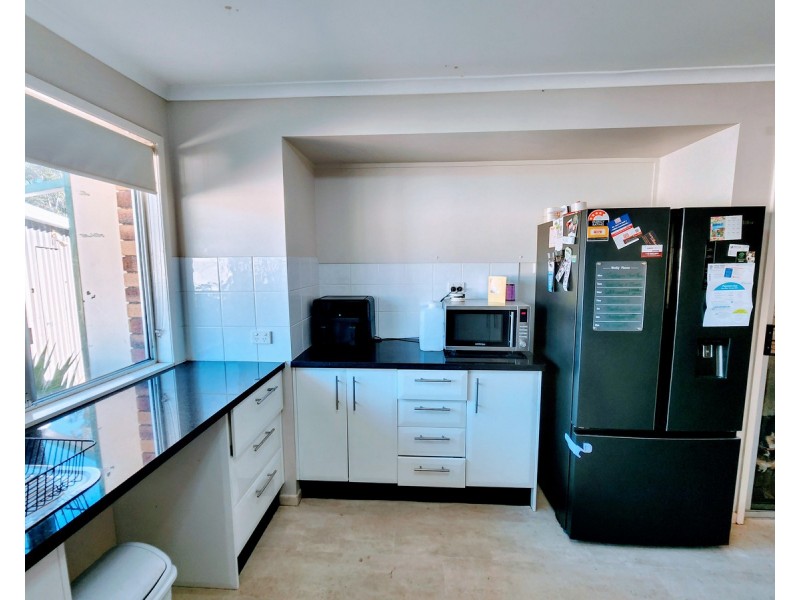 8 Airforce Road, Helidon QLD 4344