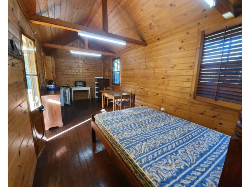 295 Ravensbourne Dip Road, Ravensbourne QLD 4352