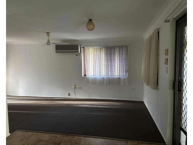 25 Shorelands Drive, Withcott QLD 4352