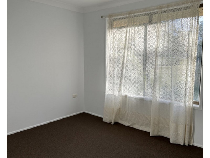 25 Shorelands Drive, Withcott QLD 4352