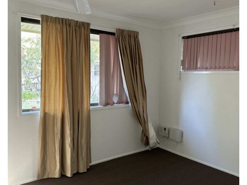 25 Shorelands Drive, Withcott QLD 4352