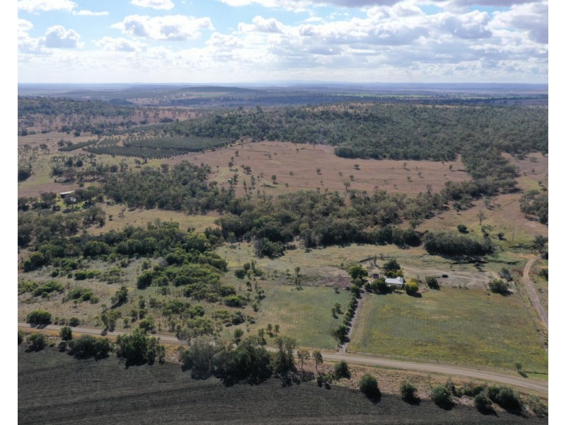 402 Stower Road, Linthorpe QLD 4356