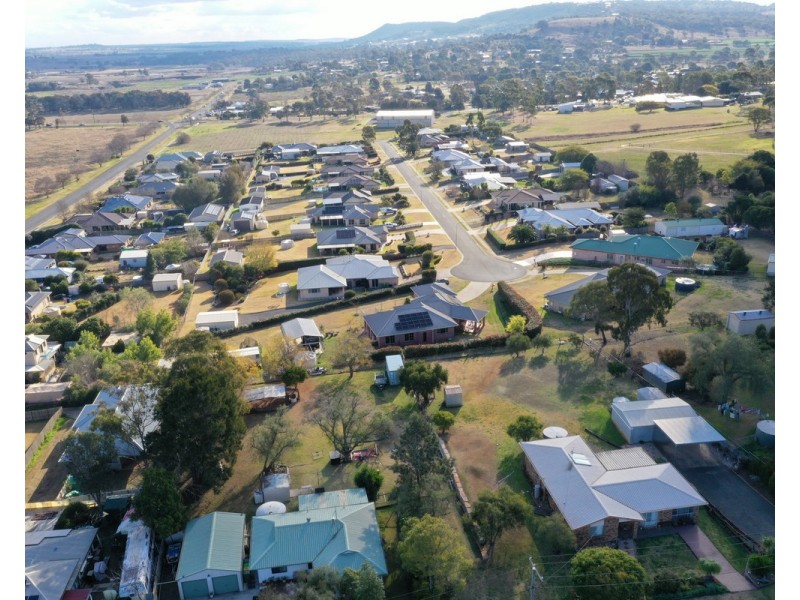 51 Treeline Drive, Gowrie Junction QLD 4352
