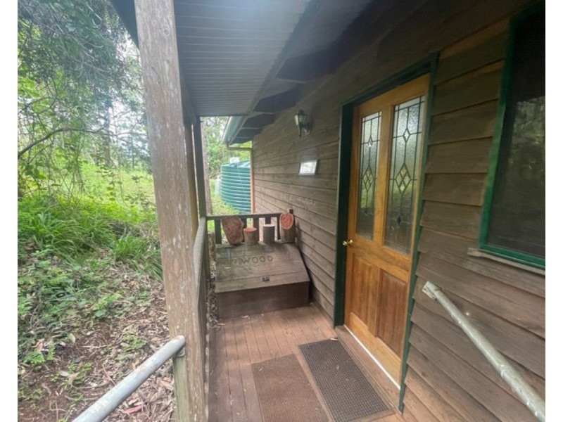 2/84 Palmtree Road, Palmtree QLD 4352