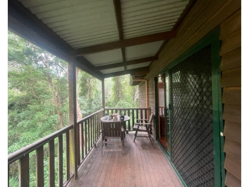 2/84 Palmtree Road, Palmtree QLD 4352