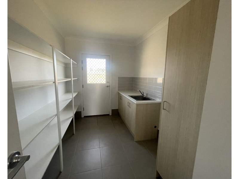 40 Aquila Drive, Meringandan West QLD 4352