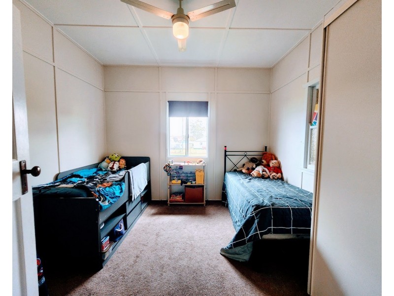 30 Cooke Street, Goombungee QLD 4354