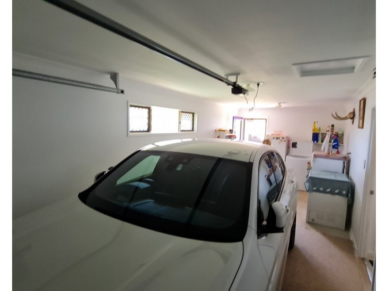 20 Parkland Drive, Crows Nest QLD 4355