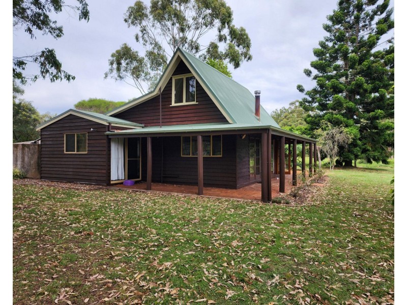 42 Costello Road, Cabarlah QLD 4352