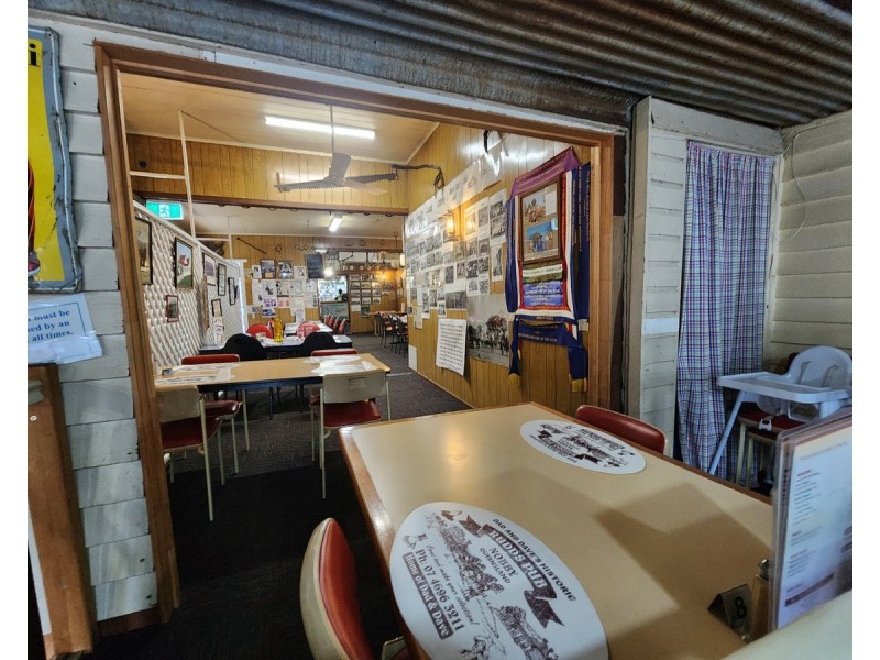 10 TOOTH SREET, Nobby QLD 4360