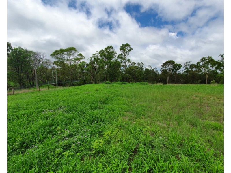 5 Frances Street, Cooyar QLD 4402