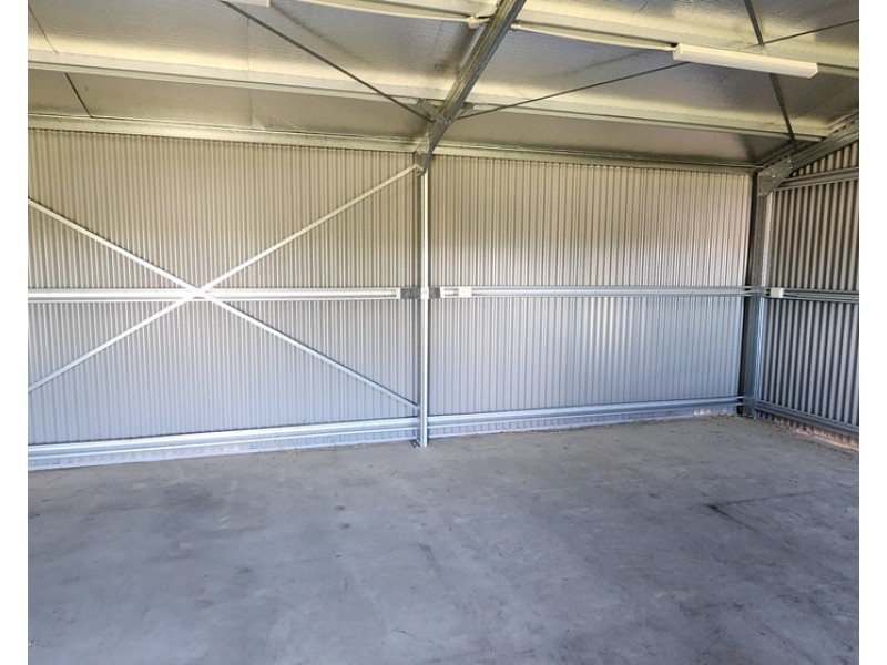 6 Bottle Tree Court, Withcott QLD 4352