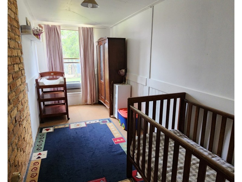 25 Squires Road, Lockyer QLD 4344