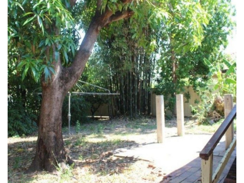 3 Hewitt Street, Moura QLD 4718