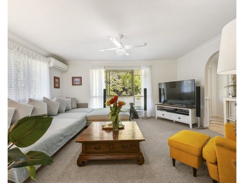 8 Parkway Drive, Highfields QLD 4352