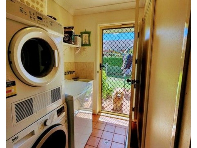 8 Parkway Drive, Highfields QLD 4352