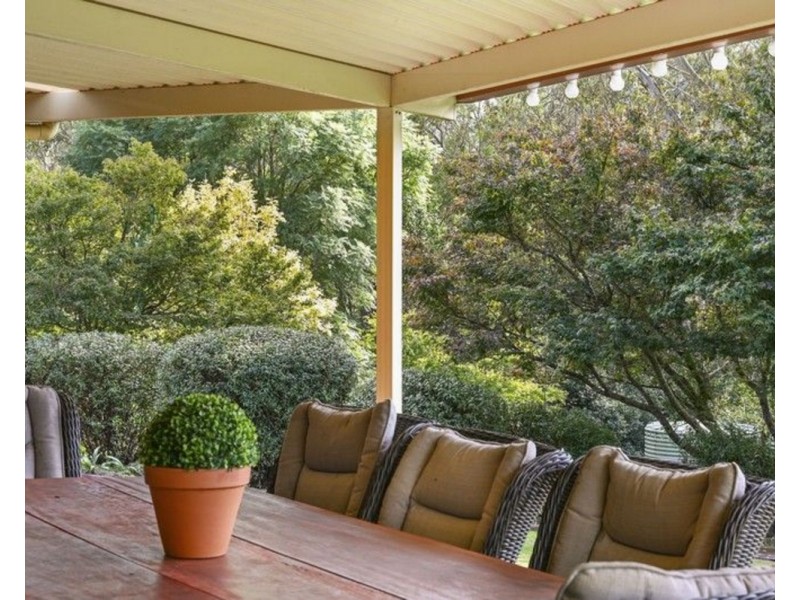 8 Parkway Drive, Highfields QLD 4352