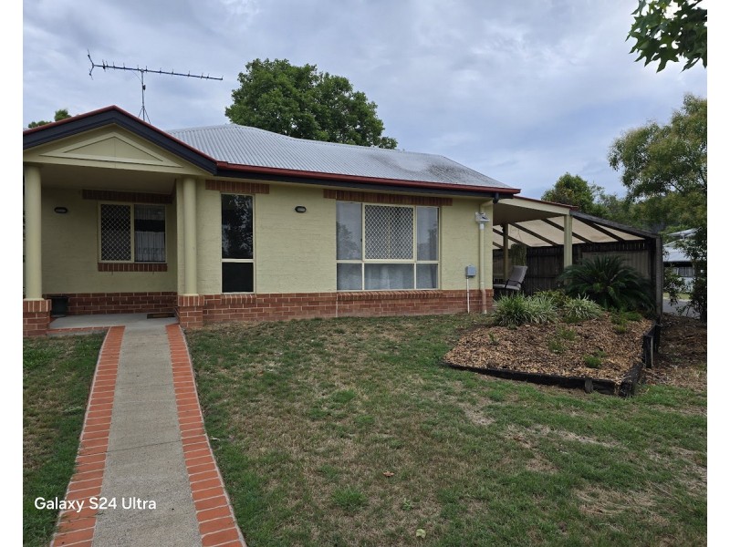 2/6 Vista Court, Withcott QLD 4352