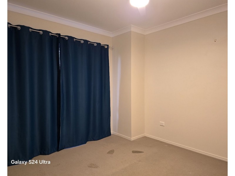 2/6 Vista Court, Withcott QLD 4352