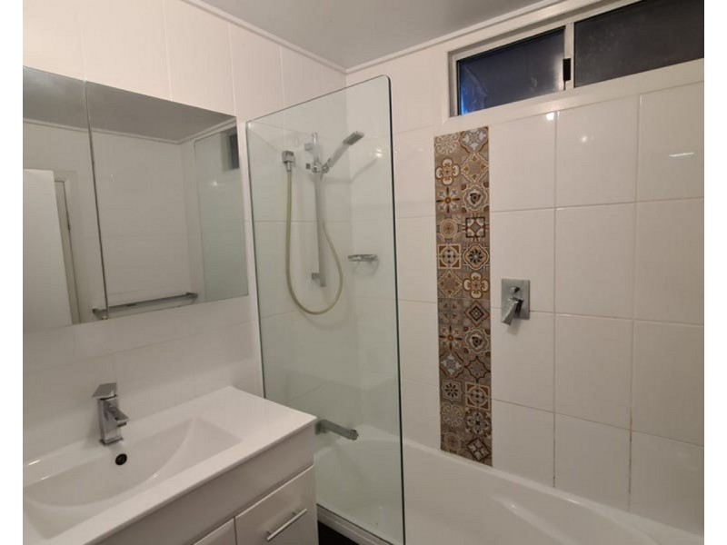 27 Nolan Street, Crows Nest QLD 4355