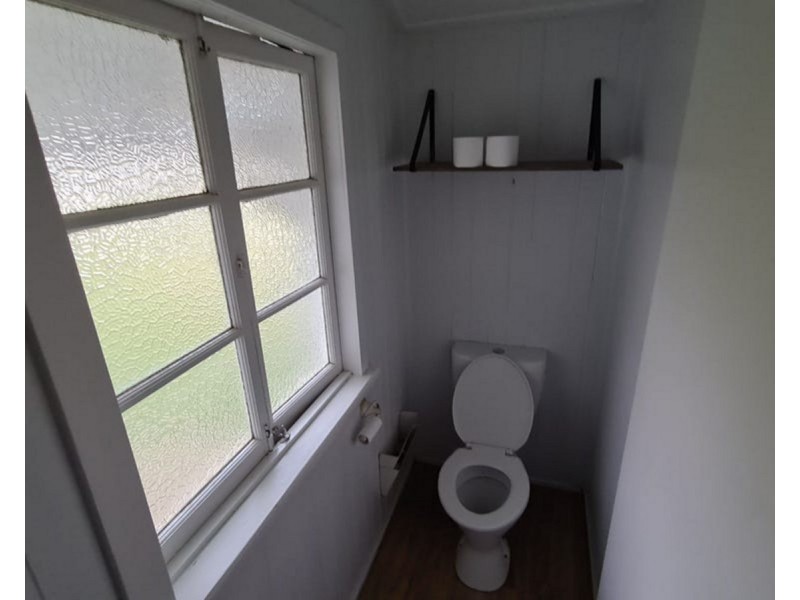 27 Nolan Street, Crows Nest QLD 4355