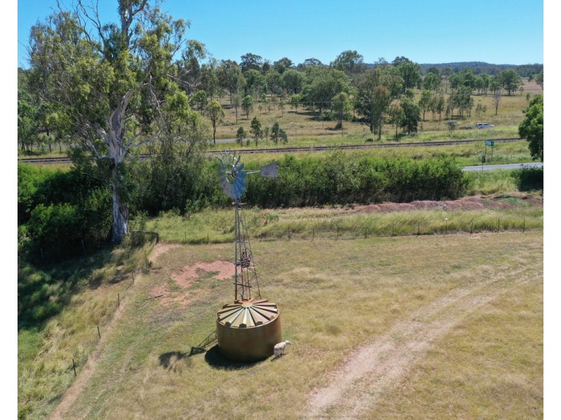 10 Flagstone Creek Road, Helidon QLD 4344