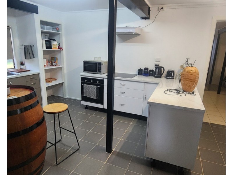 7 Downes Street, Chinchilla QLD 4413