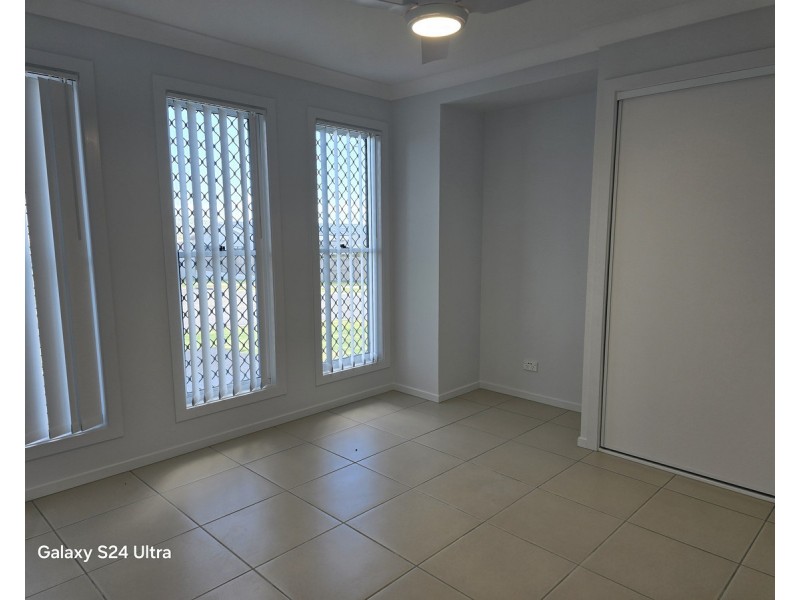 1 Wattle Grove, Harristown QLD 4350