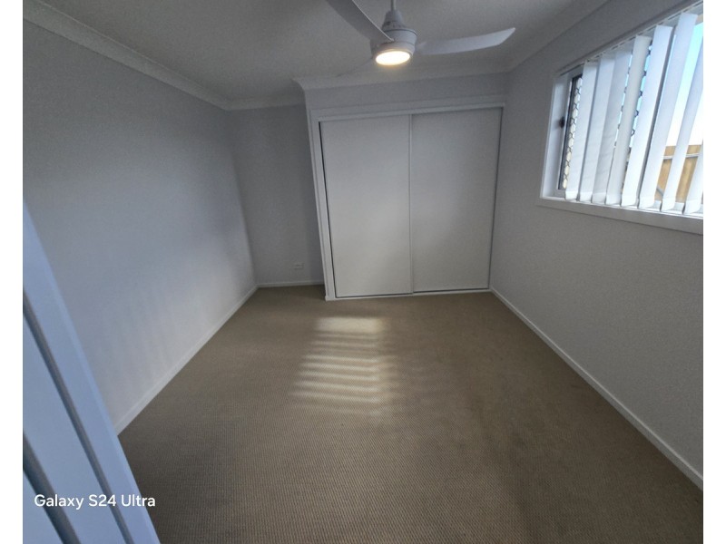 1 Wattle Grove, Harristown QLD 4350