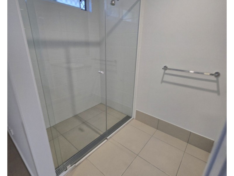 1 Wattle Grove, Harristown QLD 4350