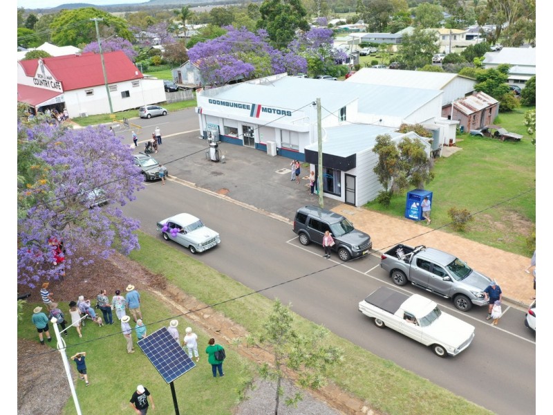 15 Albert Street, Goombungee QLD 4354