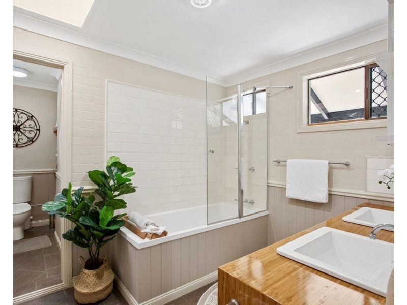 190 Back Creek Road, Crows Nest QLD 4355