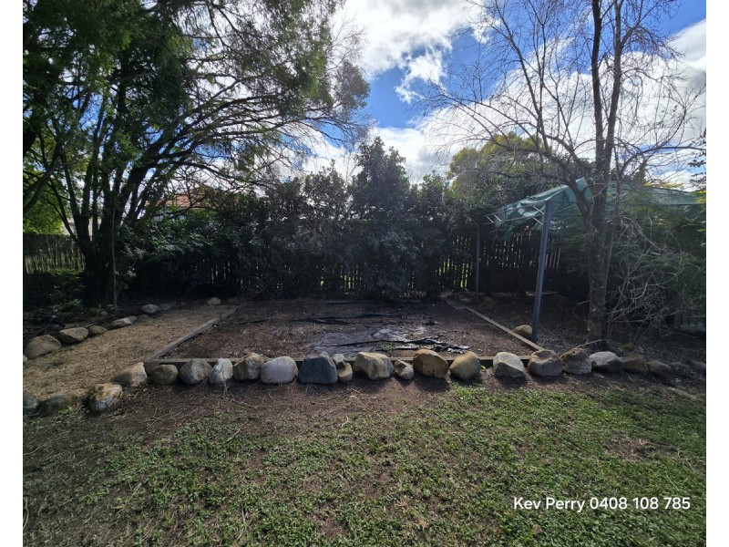 27 Dwyer Street, Gatton QLD 4343