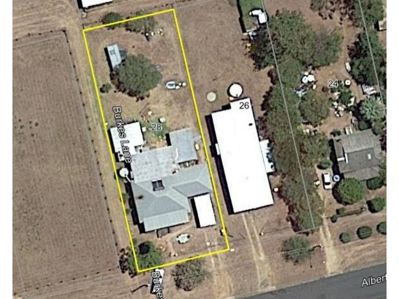 28 Albert Street, Crows Nest QLD 4355