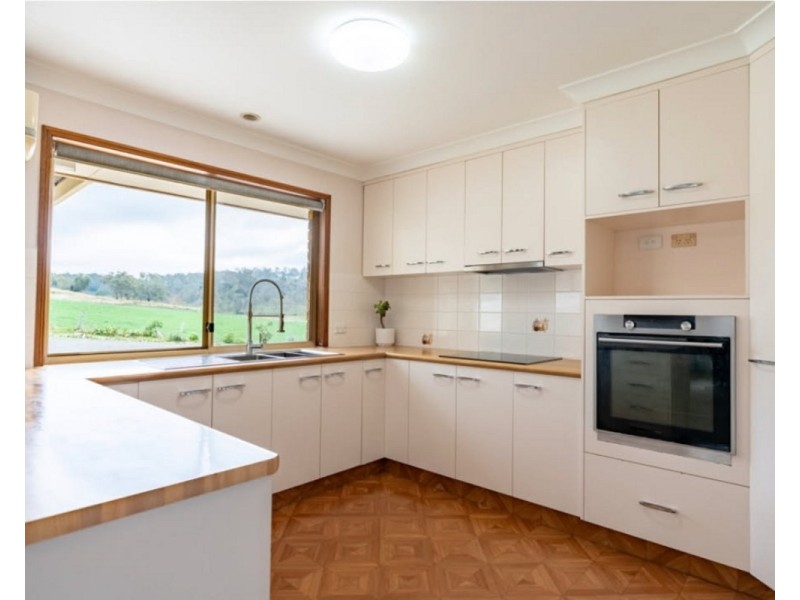 143 Gowrie Lilyvale Road, Gowrie Junction QLD 4352