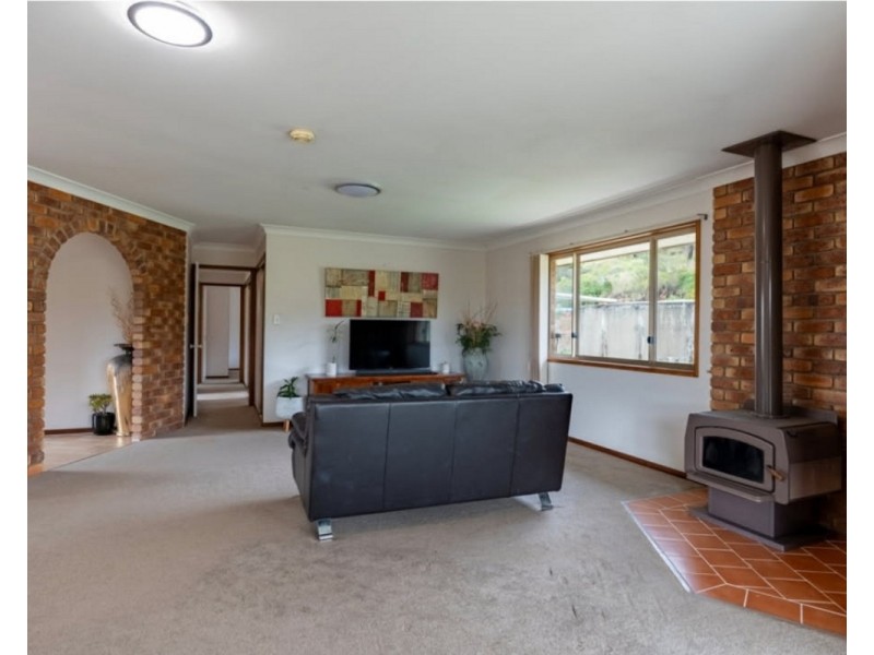 143 Gowrie Lilyvale Road, Gowrie Junction QLD 4352