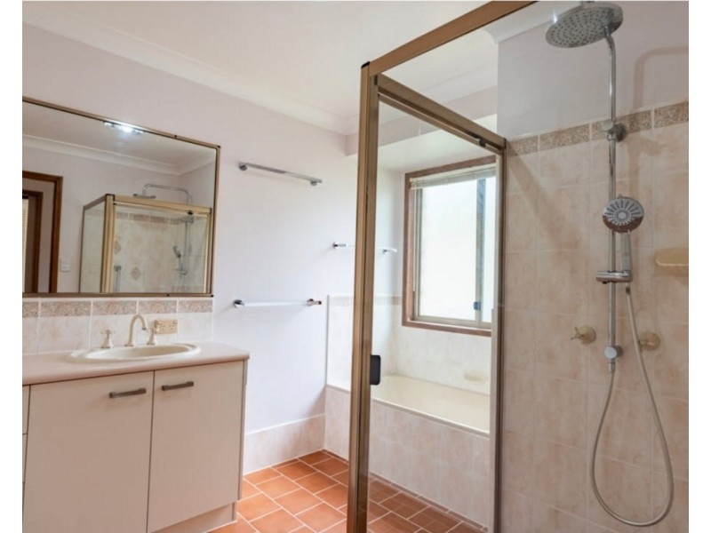 143 Gowrie Lilyvale Road, Gowrie Junction QLD 4352