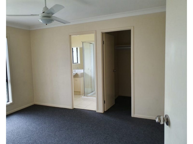 9 Carly Drive, Helidon QLD 4344