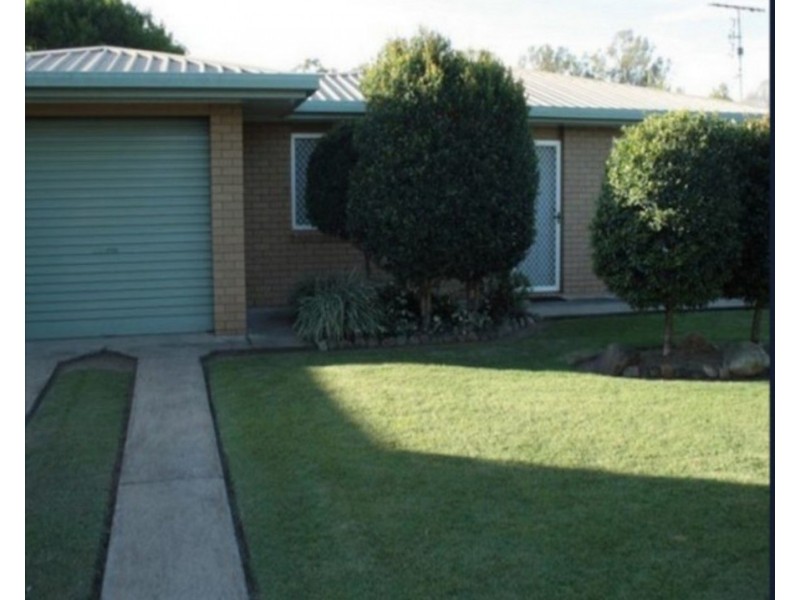 27 Dwyer Street, Gatton QLD 4343