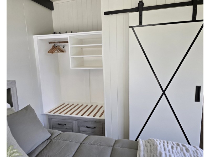 100 Debra Street, Withcott QLD 4352