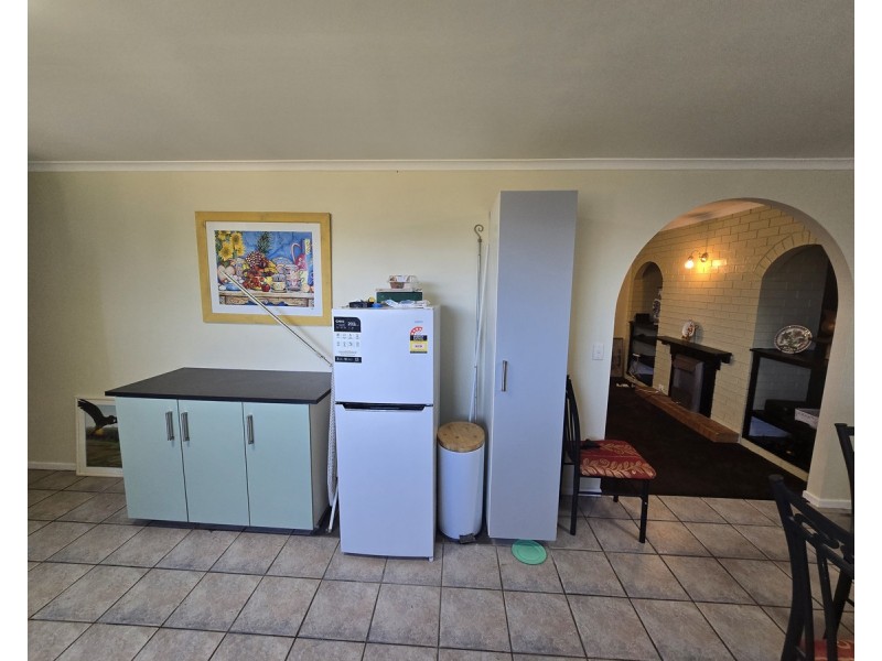 20 Muir Street, Harlaxton QLD 4350