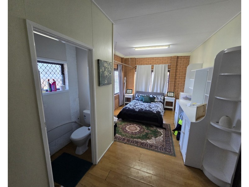 20 Muir Street, Harlaxton QLD 4350