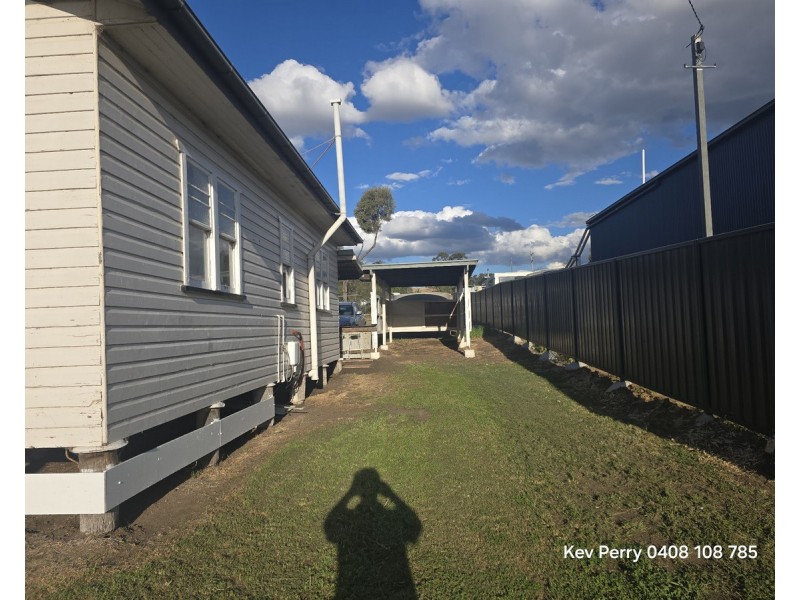 34 Denham Street, Peranga QLD 4352