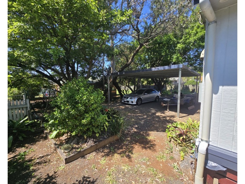 270 James Street, Newtown QLD 4350