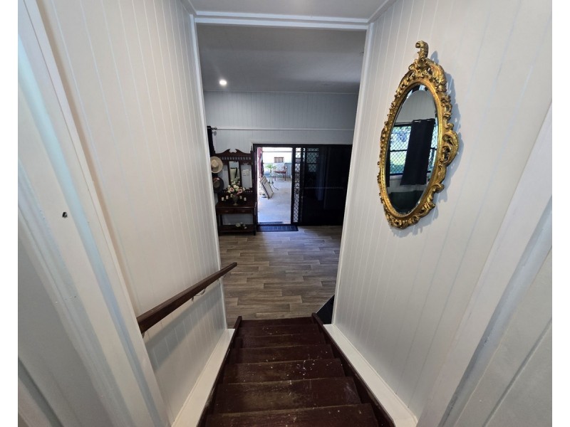 270 James Street, Newtown QLD 4350