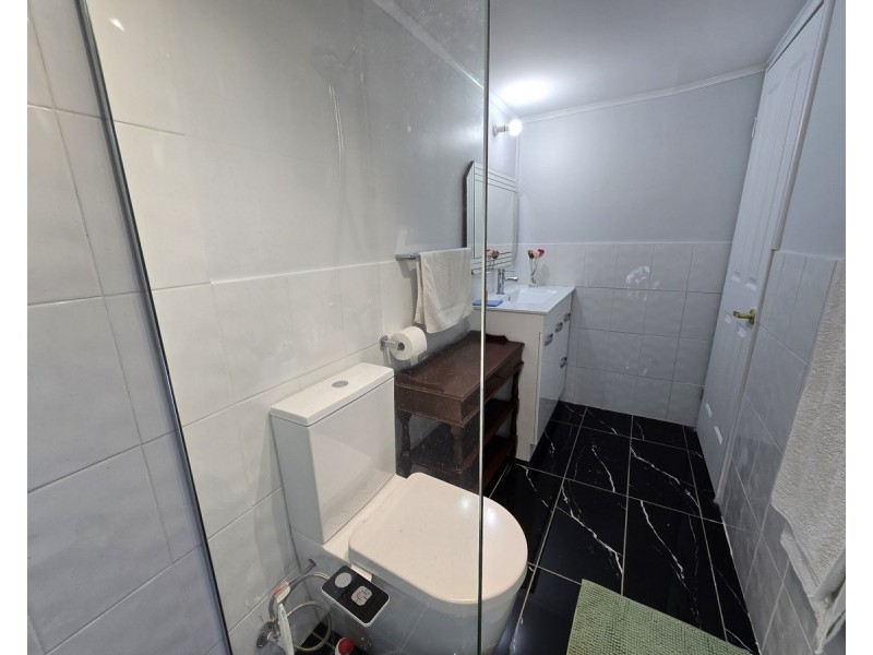 270 James Street, Newtown QLD 4350